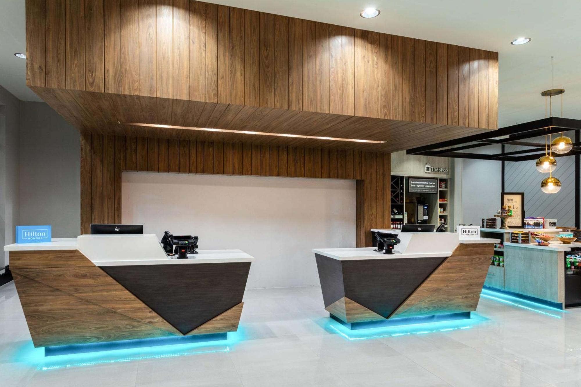 Hilton Garden Inn Hays, Ks Zewnętrze zdjęcie