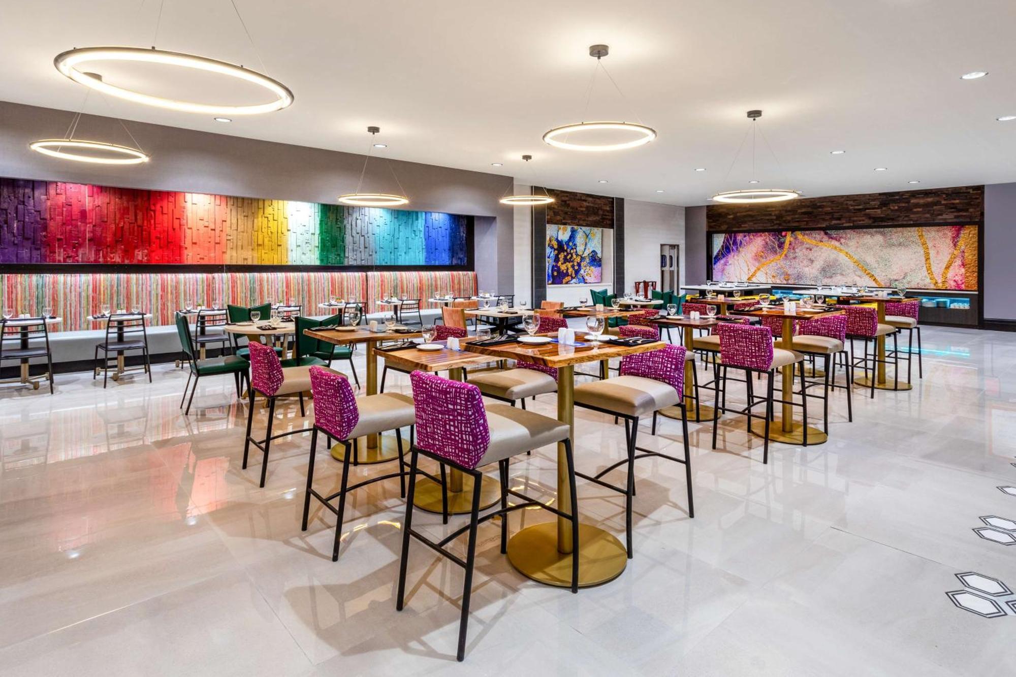 Hilton Garden Inn Hays, Ks Zewnętrze zdjęcie